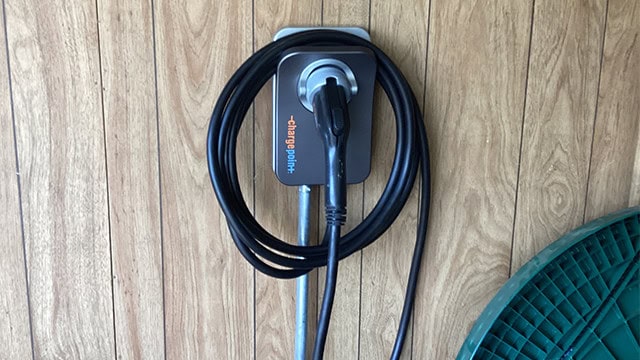 Chargepoint Ev Charger Wood Wall Installation Electric Vehicle